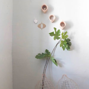 toutes petites etageres par Georges